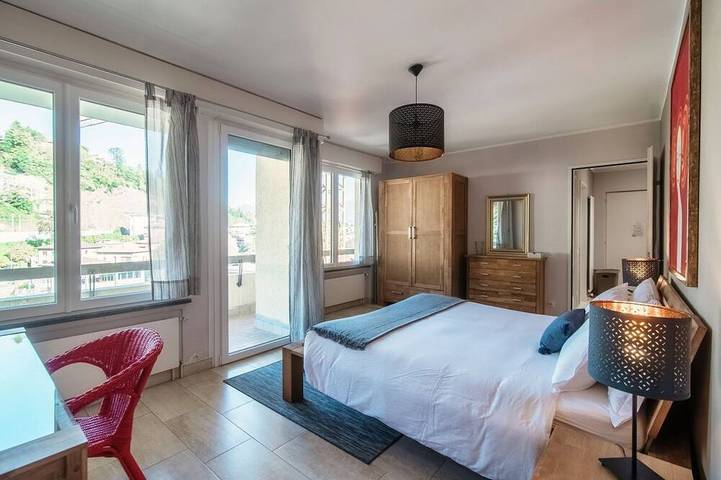 Ganze Wohnung, Große Wohnung mit Terrasse im Paradiso (Terrazza Paradiso) in Paradiso, Luganersee