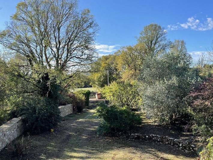 Location de vacances pour 10 personnes, avec terrasse et jardin à Saint-Martin-Labouval - 4