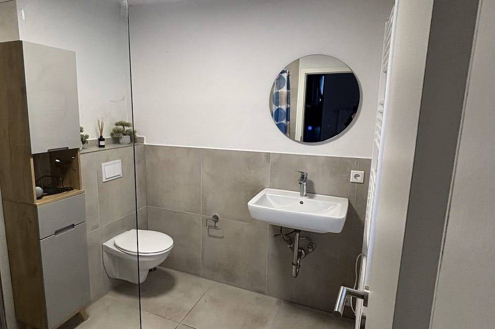 Ganze Wohnung, Flexhome Stilvolle Ferienwohnung in Lippstadt, Nordrhein-Westfalen