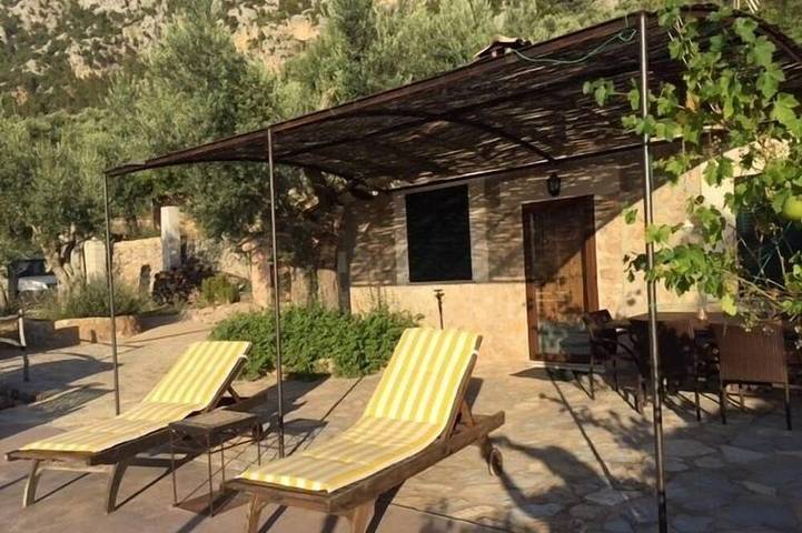 Casa rural para 2 personas, con terraza y jardín - 1