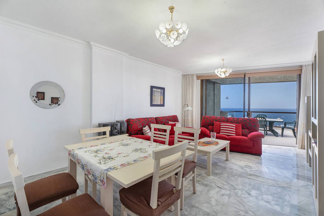 Ganze Wohnung, Ferienwohnung 'Al Mar Los Gigantes' mit privater Terrasse, Balkon und Wlan in Puerto Santiago, Santiago del Teide