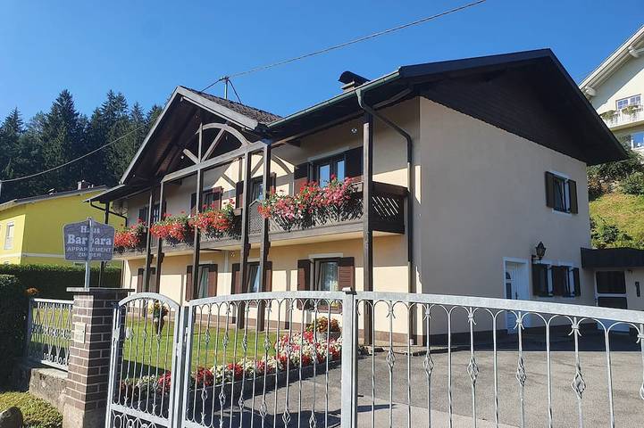 Ferienwohnung für 4 Personen, mit Balkon und Garten