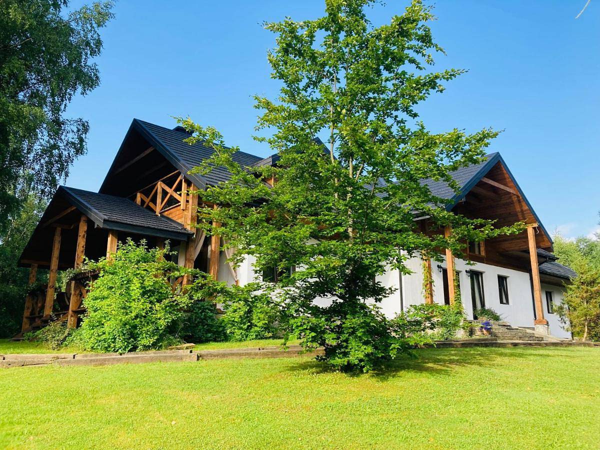 Modryna - Modrzewiowy Dom in Bieszczady