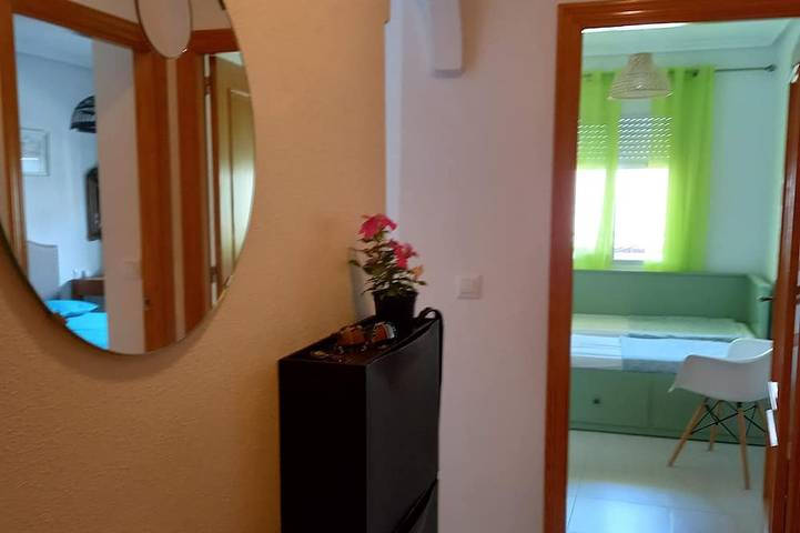 Appartement entier, Apartotel La Rotonda, penthouse avec option solarium Romero. 5 min de Cabo Roig in Orihuela, Costa Blanca