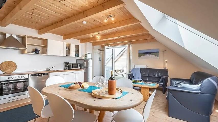 Ferienwohnung für 6 Personen, mit Garten und Sauna sowie Terrasse in Waabs