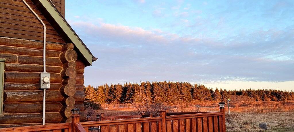 5 Star Log Beach House by the Ocean in Kings County (Kanada)