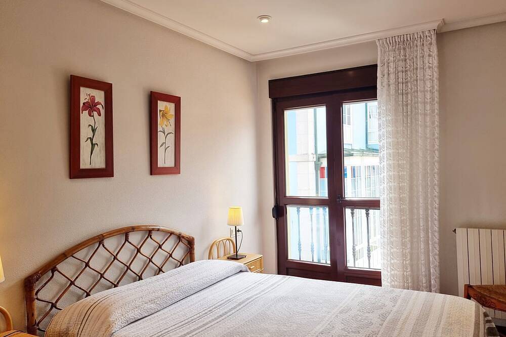 Entire apartment, Apartment for tourist use Cuera in Llanes, Costa Verde (Spain)