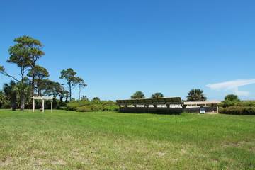 Villa for 4 Guests in Forest Beach, Beaufort County, Picture 1