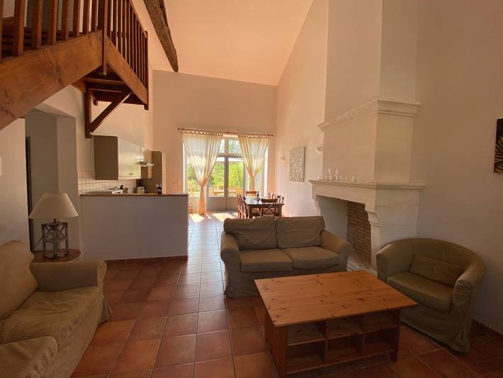 Gîte pour 8 personnes, avec piscine, adapté aux familles à Chalais - 4