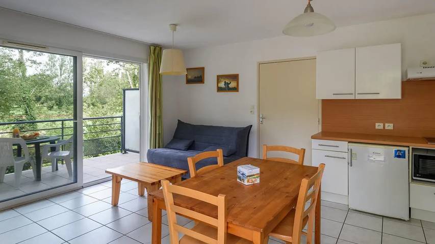 Gîte pour 5 personnes, avec terrasse et piscine, animaux acceptés à Rivières - 3