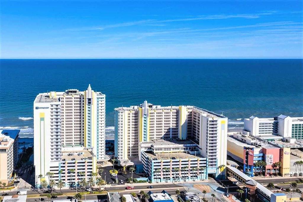 Ganze Wohnung, Luxury 17th Floor 1 Br Condo Direct Oceanfront Wyndham Ocean Walk Resort Daytona Beach | 1702 in Daytona Beach, Florida
