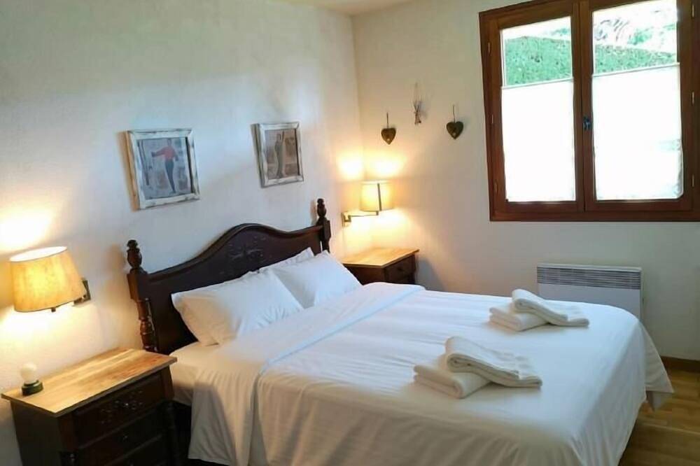 Ganze Wohnung, Osseja  I - Ein Schlafzimmer Wohnung, Schläft 4 in Osséja, Parc naturel régional des Pyrénées catalanes