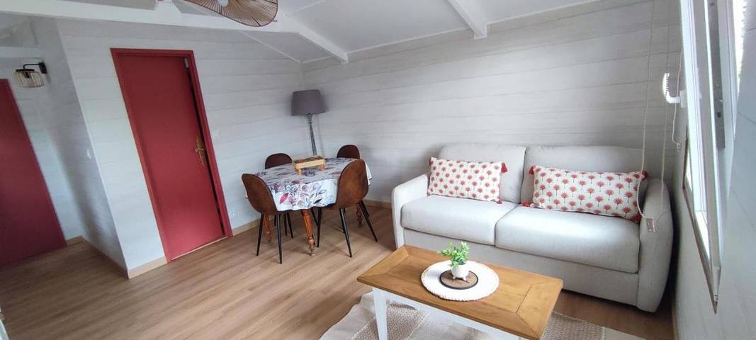 Chalet pour 4 personnes, avec terrasse