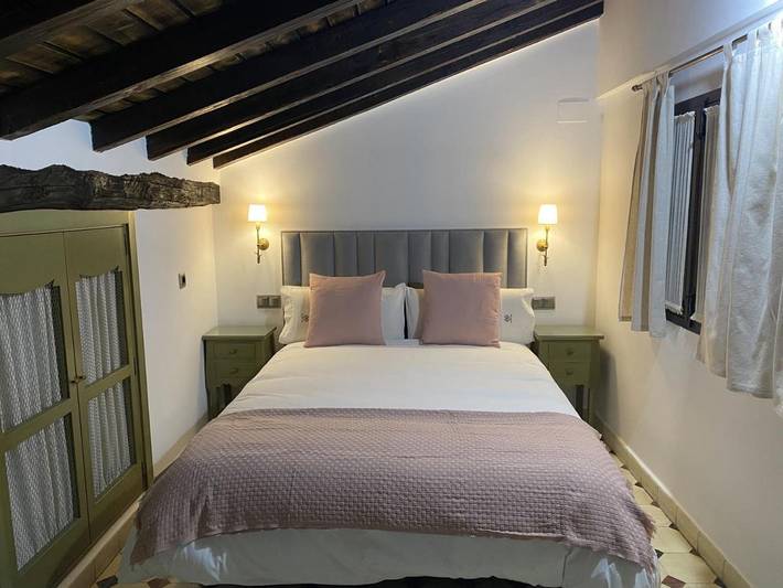 Casa rural para 4 personas, con terraza en Hervás - 2