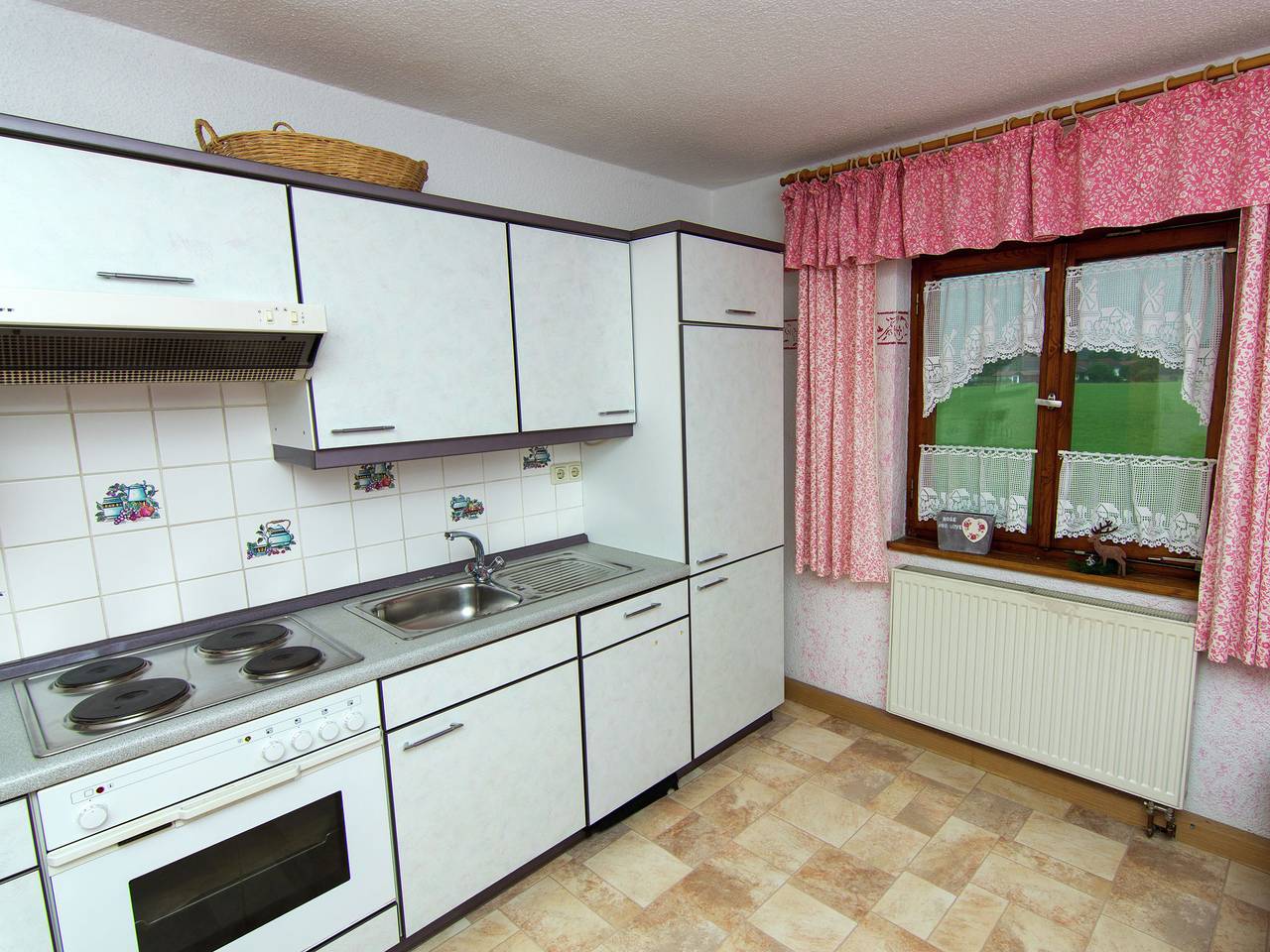 Ganze Wohnung, Gemütliche Ferienwohnung in Feldwies mit Sauna in Übersee, Chiemsee