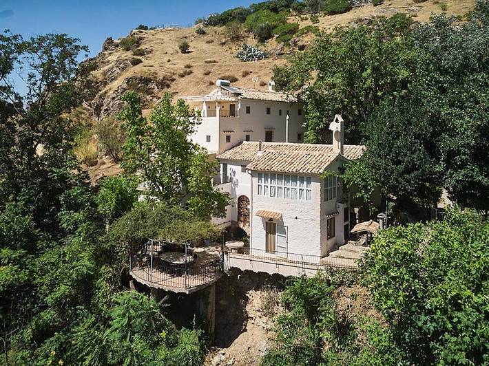 Chalet para 18 personas, con Balcón y Terraza además de Jardín y Piscina en Provincia de Jaén - 2