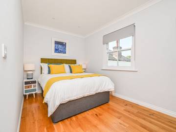 Holiday Rental for 10 People in St Austell, Cornwall, Photo 4