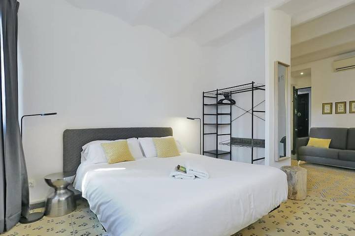 Appartement entier, Casa Nanit Apt B à proximité du Camp Nou in Hospitalet de Llobregat, L'Hospitalet de Llobregat