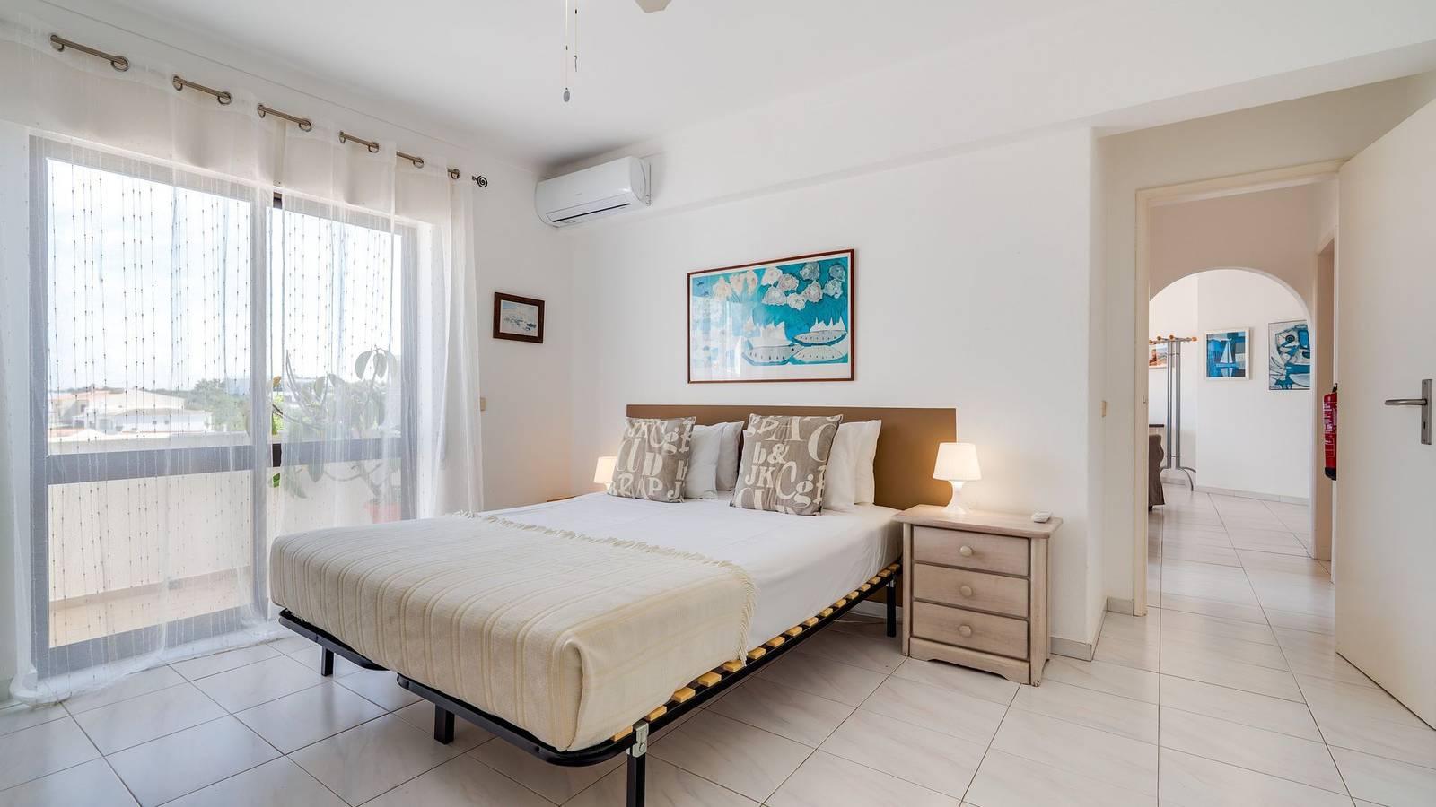 Ganze Wohnung, Ferienwohnung für 3 Personen mit Balkon in Ferragudo, Faro Distrikt