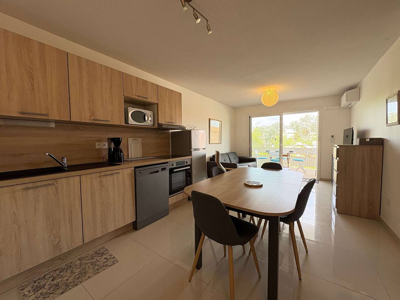 Apartamento entero, 150 m from the beach – Charming apartment in Vias Plage, Vias