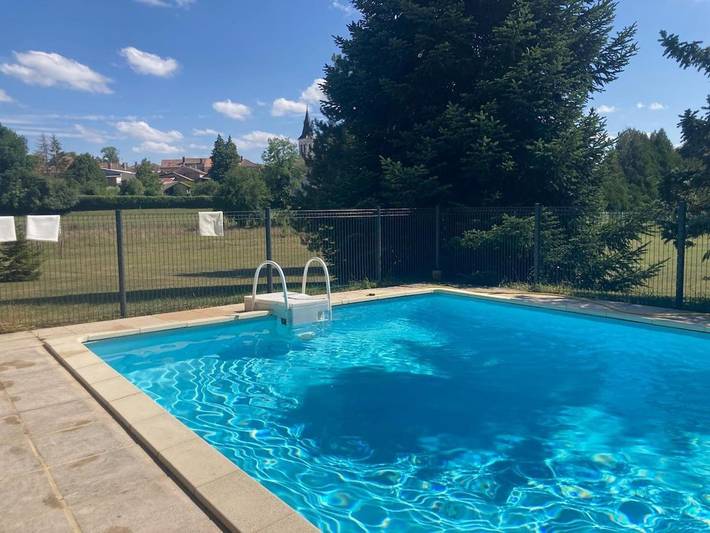 Location de vacances pour 10 personnes, avec piscine et terrasse à Négrondes - 4