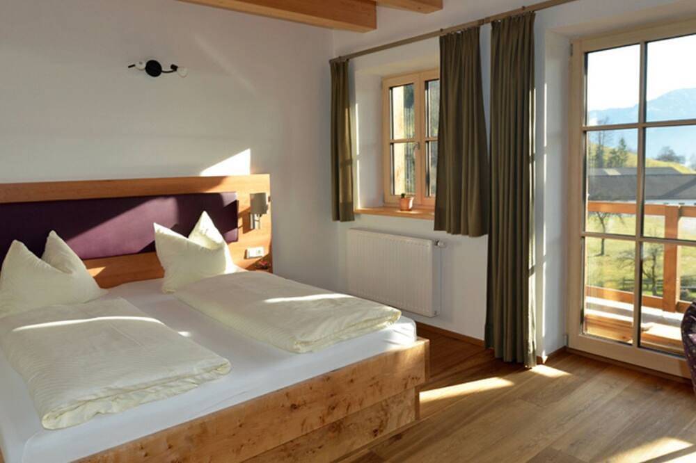 Juniorsuite - Bauernhof Grablerhof in Seefeld (Oberösterreich), Steinbach am Attersee