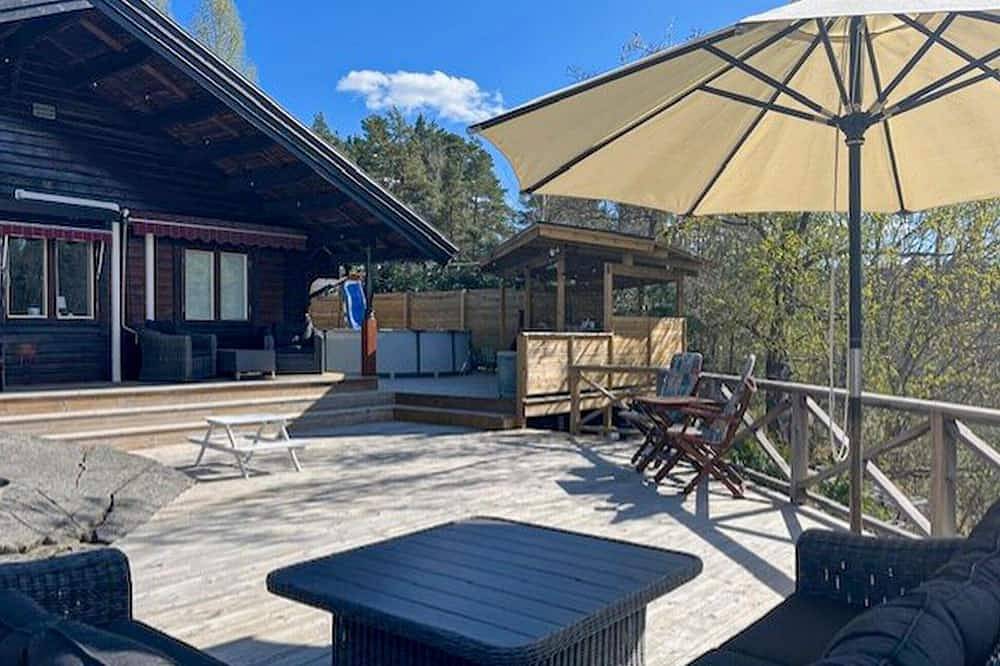 Beautiful home in Strängnäs with sauna in Strängnäs, Mälaren