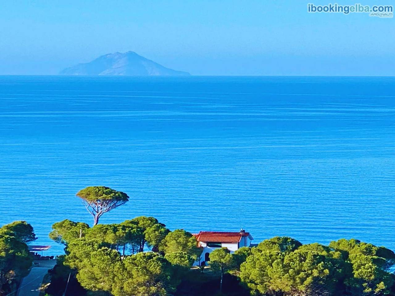 Appartamento intero, Costa dei  Tramonti  - with amazing sea views!-Costa dei Tramonti in Innamorata, Isola d'Elba