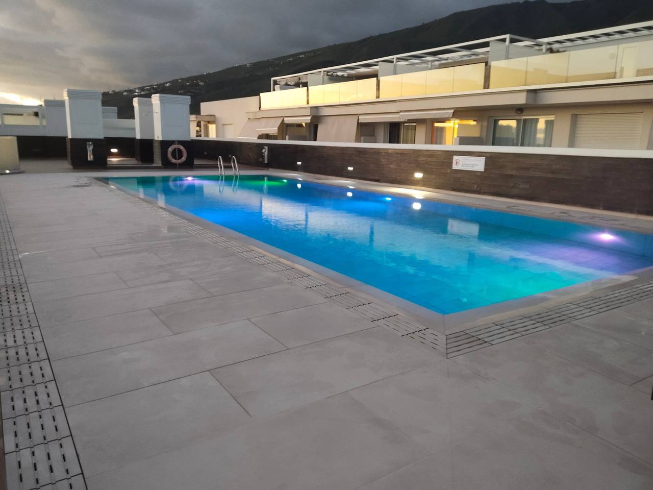 Casa Vacacional 'Suite Mirador Del Galeón' con Vistas al Mar, Wi-Fi y Aire Acondicionado in Las Nieves, Adeje