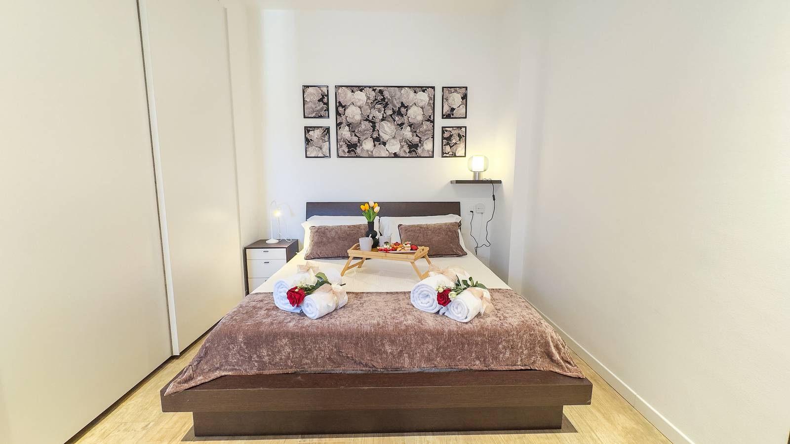 Entire apartment, Suite Canal Salso by Ca-Sa Check in Venice, Venice Province