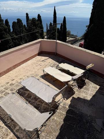 Maison d’hôte pour 4 personnes, avec vue et balcon à Taormina