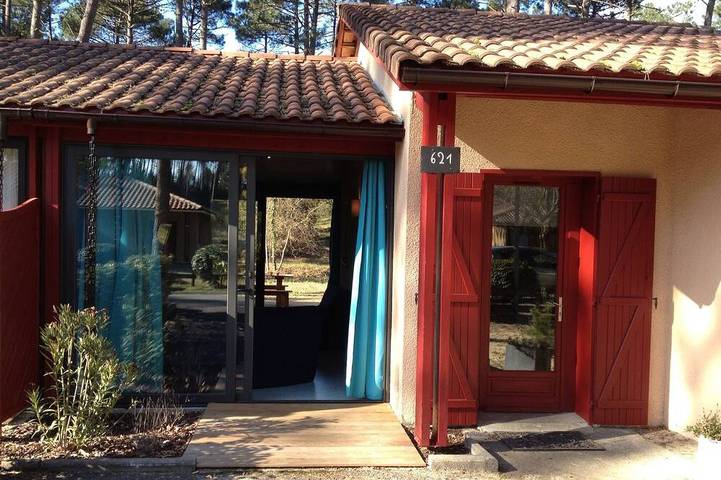 Villa pour 8 personnes, avec piscine ainsi que terrasse et jardin à Moliets-et-Maa