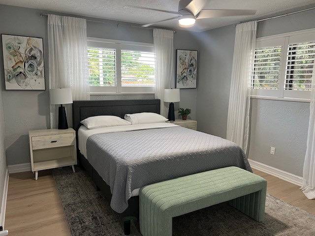 3 Bed - Sleeps 6 - Free Parking - 5 Mins to Beach in Hollywood (Florida), Broward County