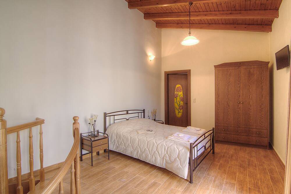 Askoutsi Manor! Einzigartiges Herrenhaus mit Whirlpool-Terrasse in einem ländlichen Dorf in Rethymno und Umgebung