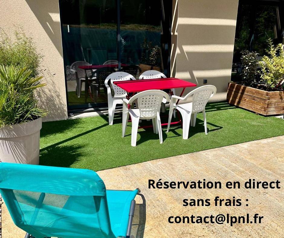 Appartement entier, Gîte Le Parmé' nid 3 lits parking privé terrasse in Beaucroissant, Isère