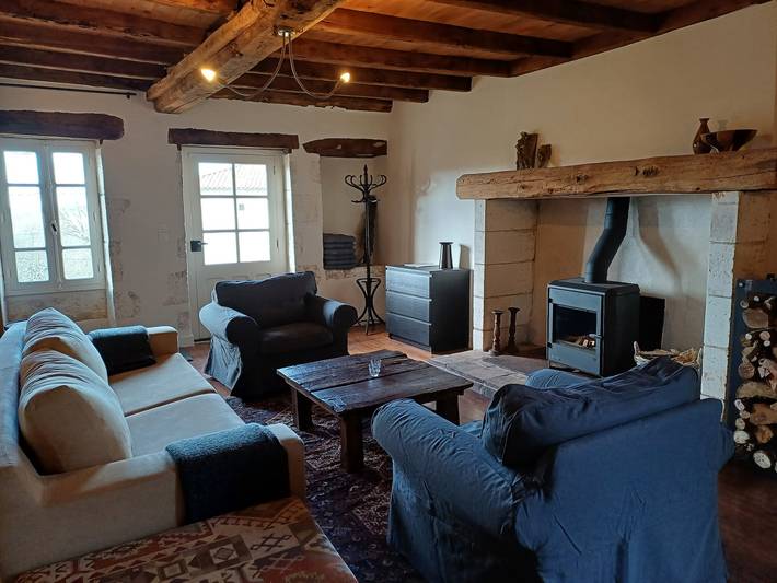 Gîte pour 8 personnes, avec piscine, adapté aux familles à Villars (Aquitaine) - 2
