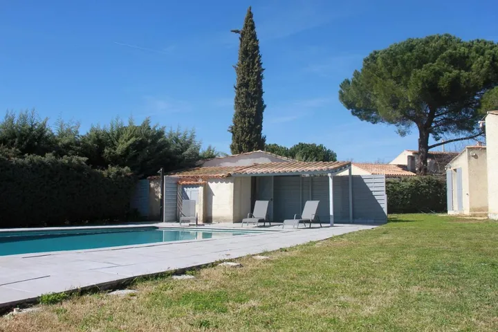 Casa de vacaciones para 12 personas, con piscina además de vistas y jardín, Familias con niños - 1