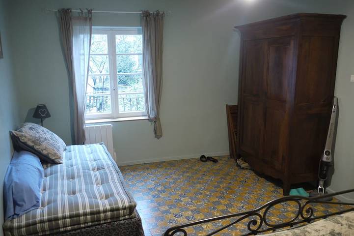 Location de vacances pour 5 personnes, avec terrasse, animaux acceptés à Fontaine-de-Vaucluse - 4