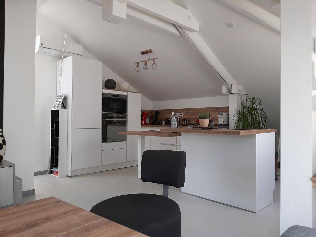 Appartement entier, Two-Bedroom Apartment in Écrouves, Toul