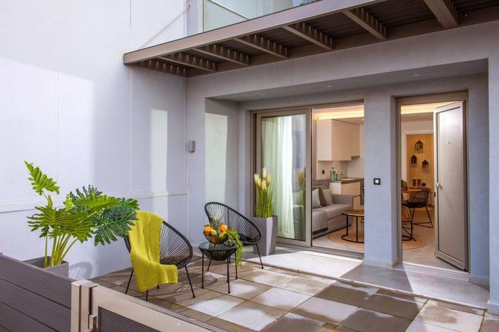 Vakantieappartement voor 4 personen, with Balkon and Terras as well as Tuin and Zwembad in Chersonissos