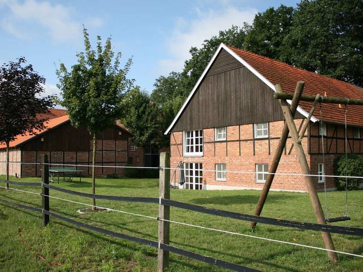 Ferienwohnung für 2 Personen, mit Balkon und Balkon/Terrasse sowie Terrasse und Garten in Warendorf