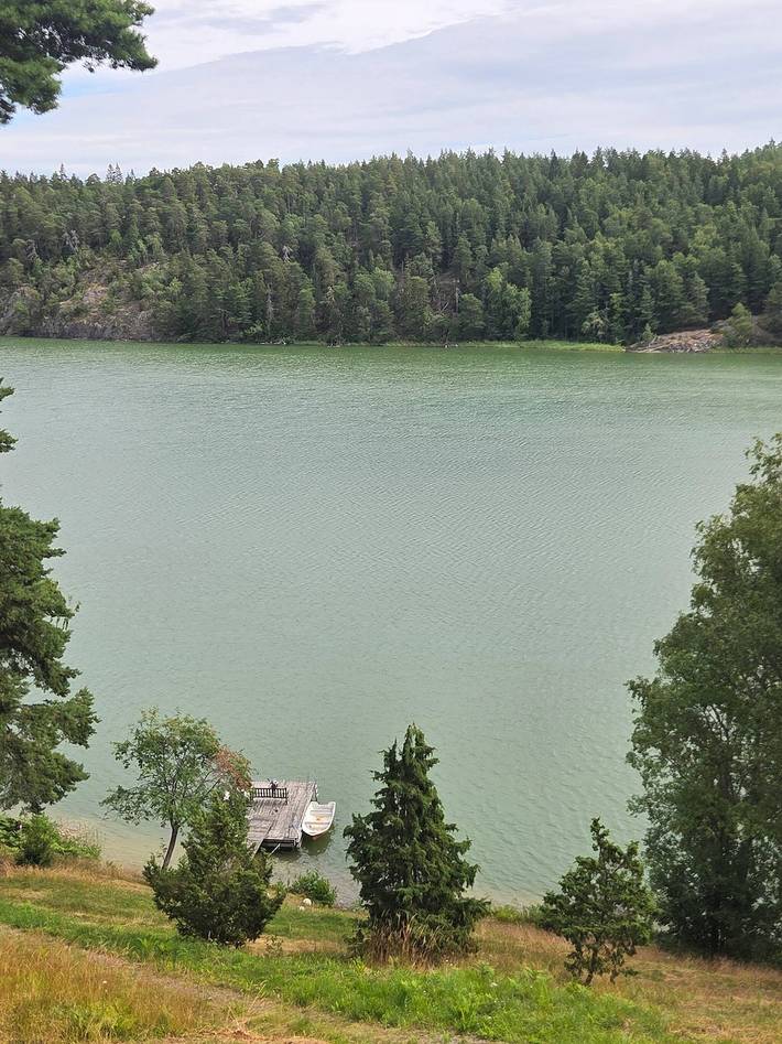 Bålsta Sjöstuga Eigener Pier Seeblick in Habo (Mälaren), Mälaren