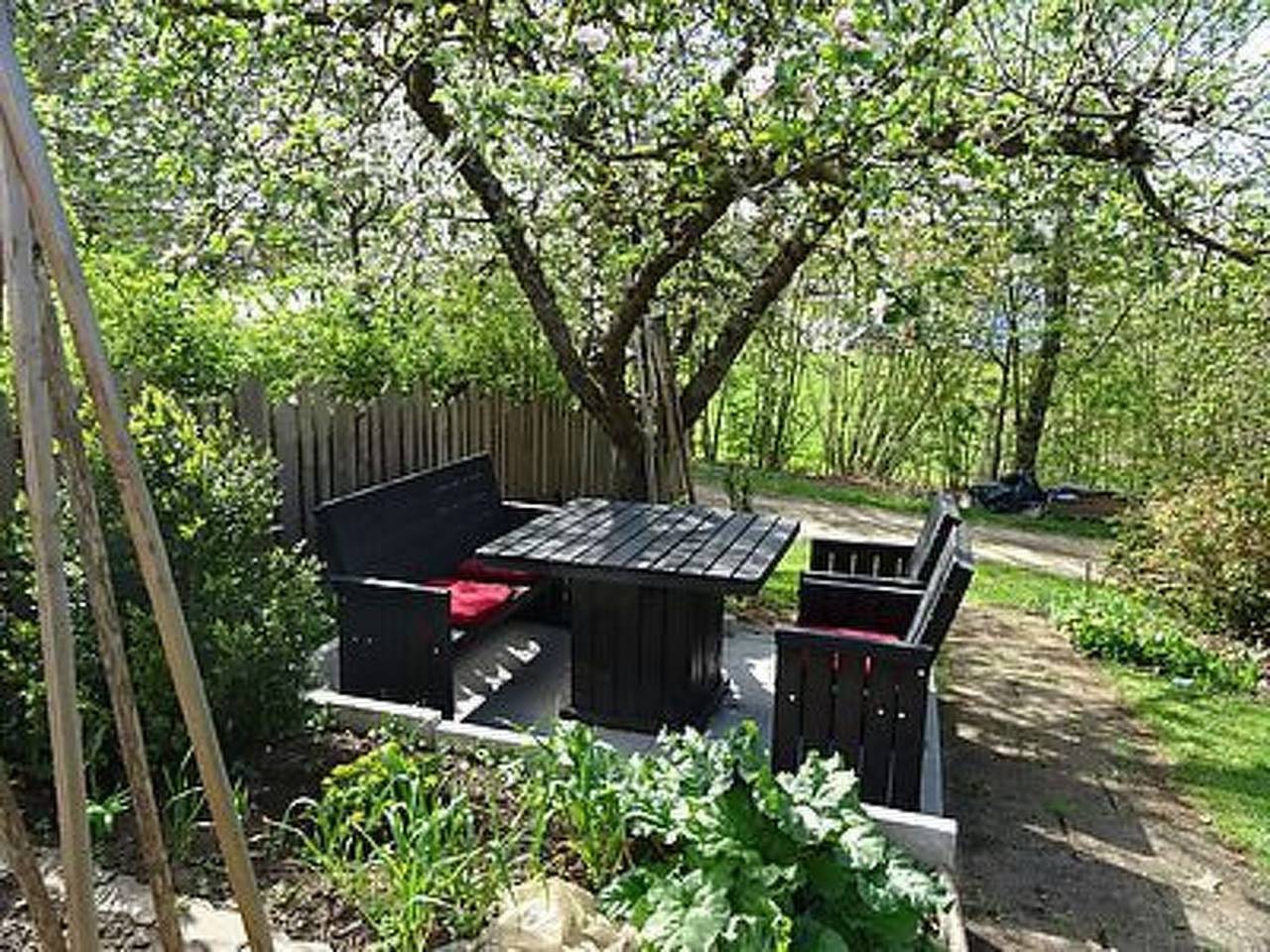 Ganze Wohnung, Große Ferienwohnung in Sinbronn mit Garten in Dinkelsbühl, Romantische Straße