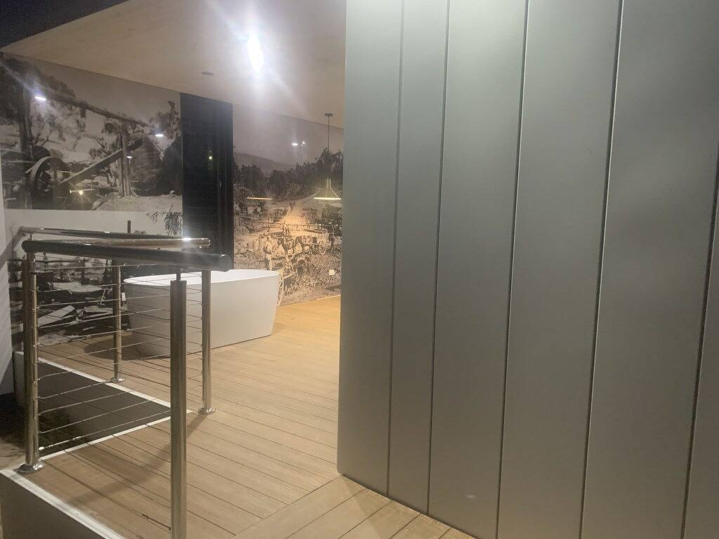 Ironbark Luxury Retreat at Softfoot Alpaca Farm in Victor Harbor in South Australia