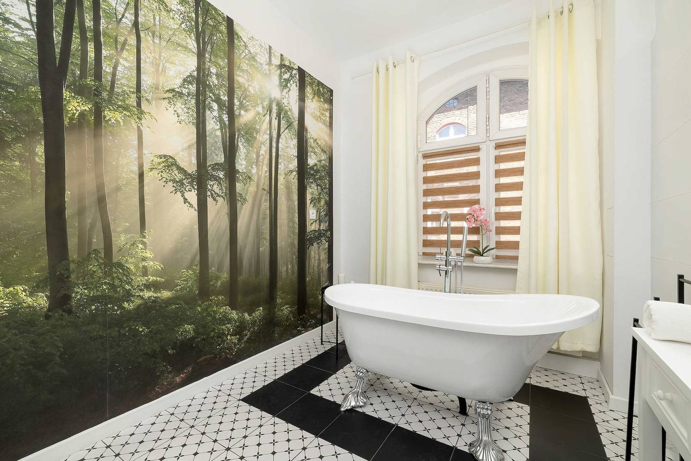 Ganze Wohnung, Comfortable Apartment with a Workspace  Pet-Friendly in Kattowitz, Schlesien