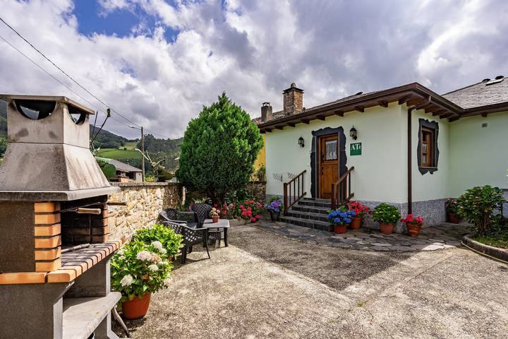 Casa de vacaciones para 5 personas, con Jardín en Asturias