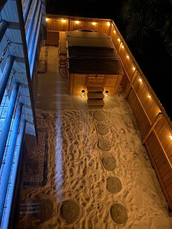 Family Fun only steps away from Saint Joe Beach! Gulf Views!! Swim Spa 15ftx7ft! in Saint Joe Beach, Emerald Coast