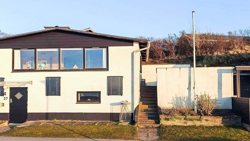 Ferienhaus für 4 Personen, mit Ausblick und Terrasse, mit Haustier in Hvalpsund