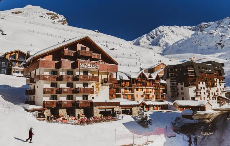 Hôtel pour 2 personnes, avec jacuzzi ainsi que sauna et terrasse
