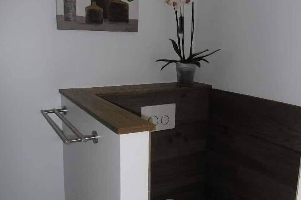 Ganze Wohnung, Moderne Ferienwohnung in ruhiger Lage in Quickborn, Schleswig-Holstein Binnenland